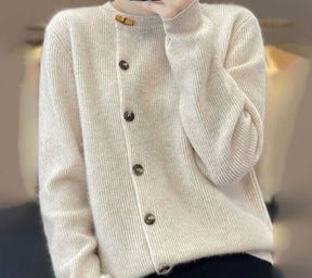 FallStil® - Cozy plain sweater with long sleeves