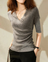 Casual V-neck knit top grey