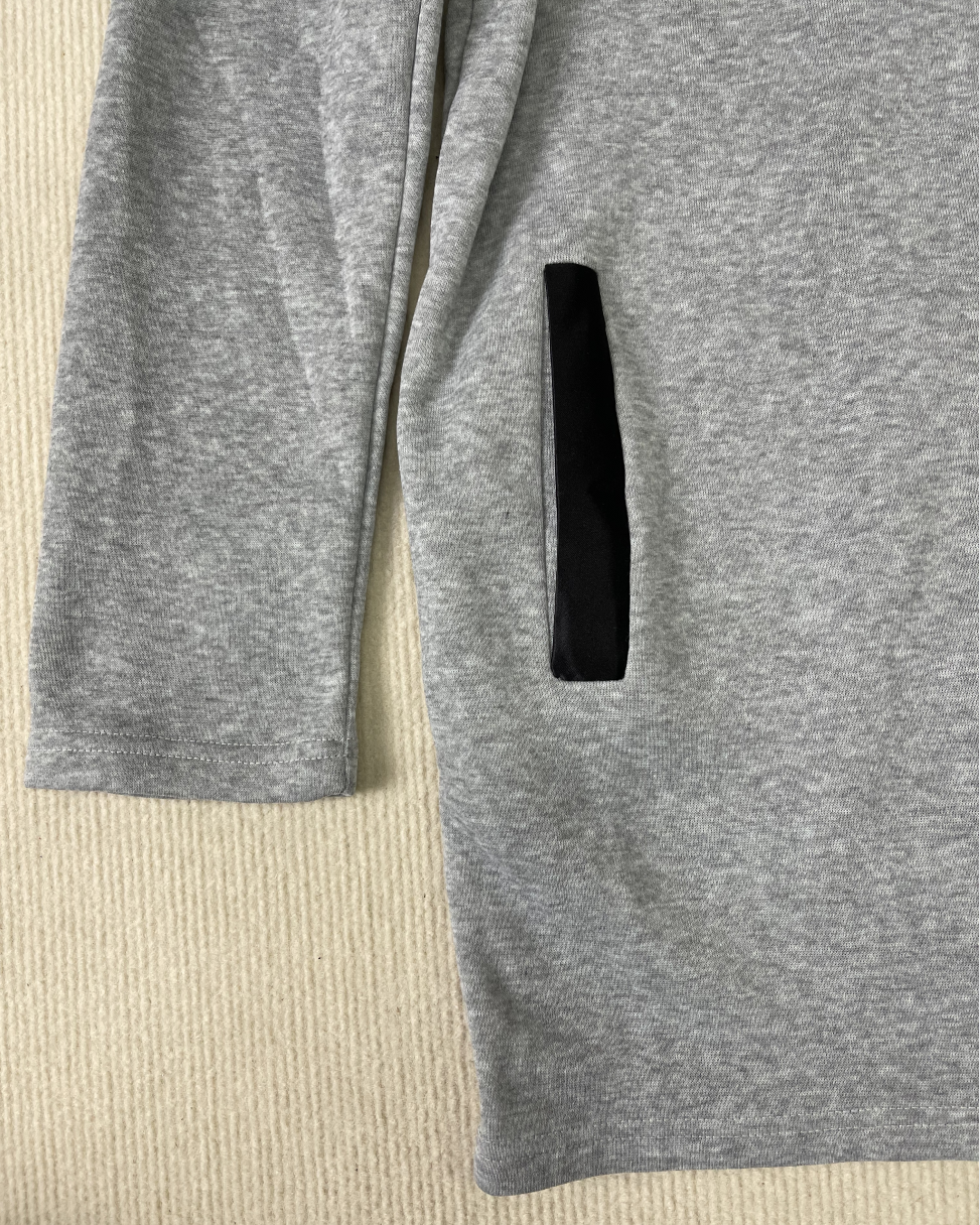 StrickSinn® - Comfortable grey long-sleeved hoodie outerwear