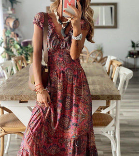 BlütenBliss® - Stop and Stare maxi dress with paisley print