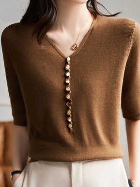 V-Button Classic Knit