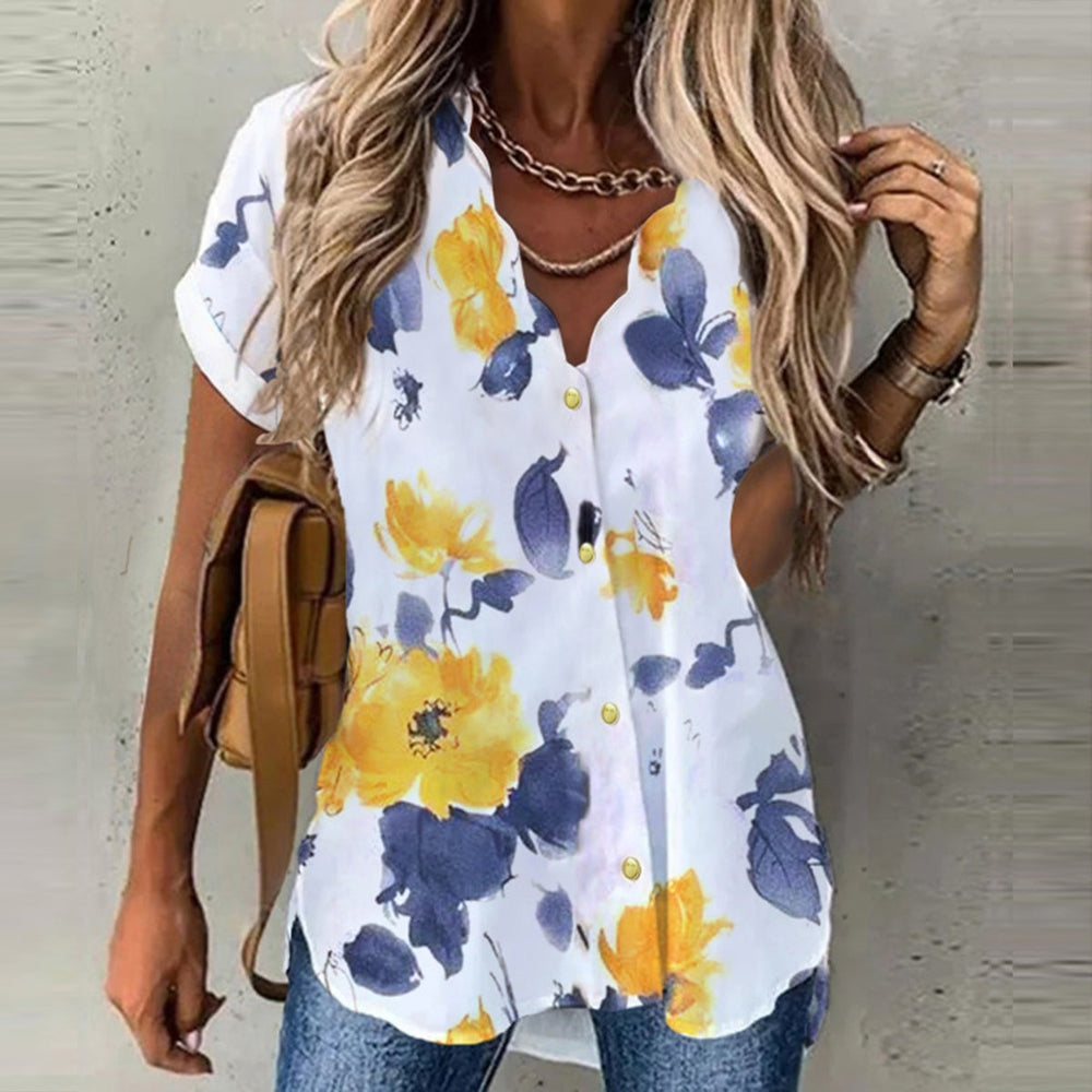 SpringStil® - Romantic short-sleeved top with floral print