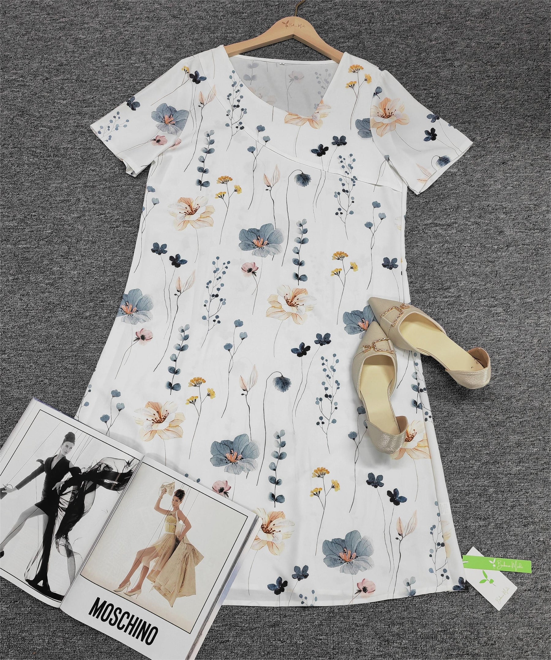 SpringStil® - Fresh white colorful floral print V-neck mini dress