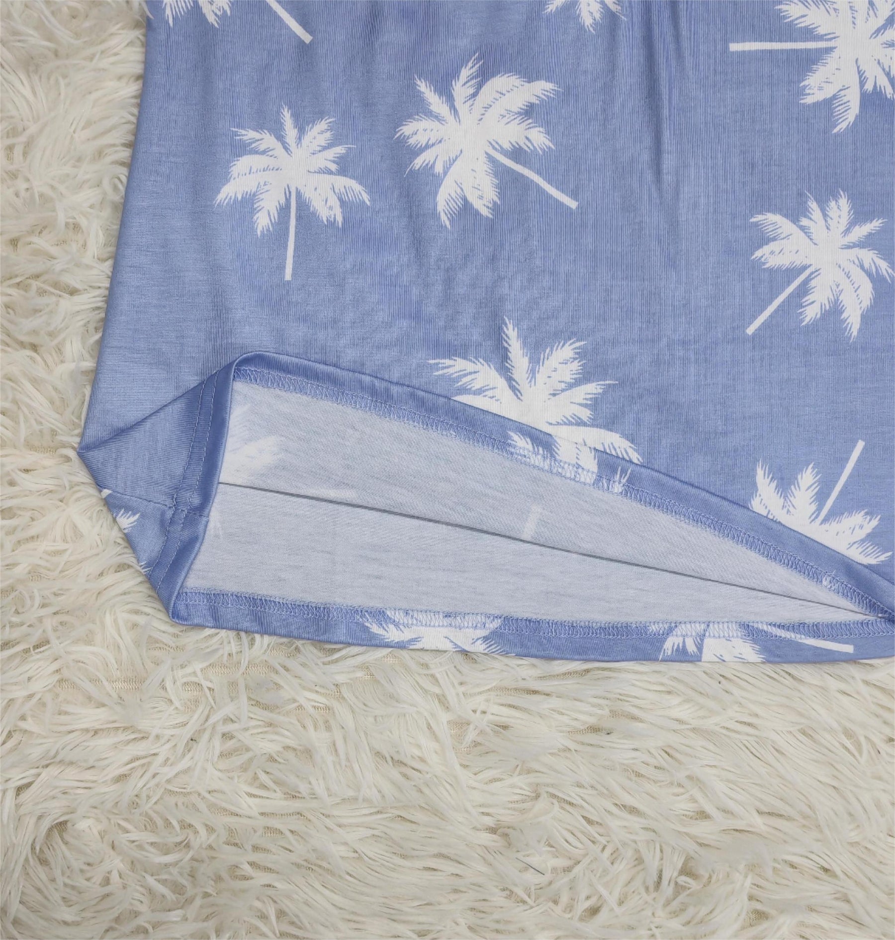 SpringStil® - Faded blue white palm tree button down top