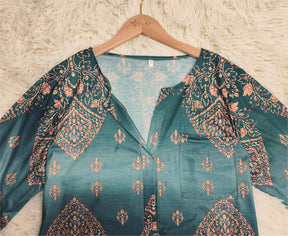 Even&amp;Vil® - Emerald Sage Green Luxe Print Tunic Blouse Top