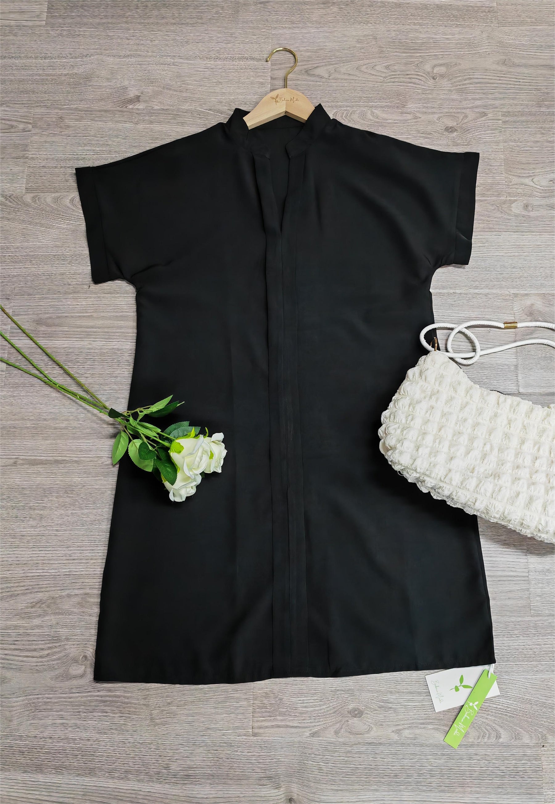 SpringStil® - Black short sleeve solid colour mini dress