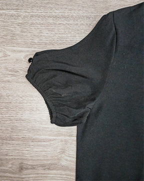 FallStil® - Black pleated top with split sleeves