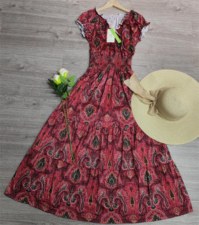 BlütenBliss® - Stop and Stare maxi dress with paisley print