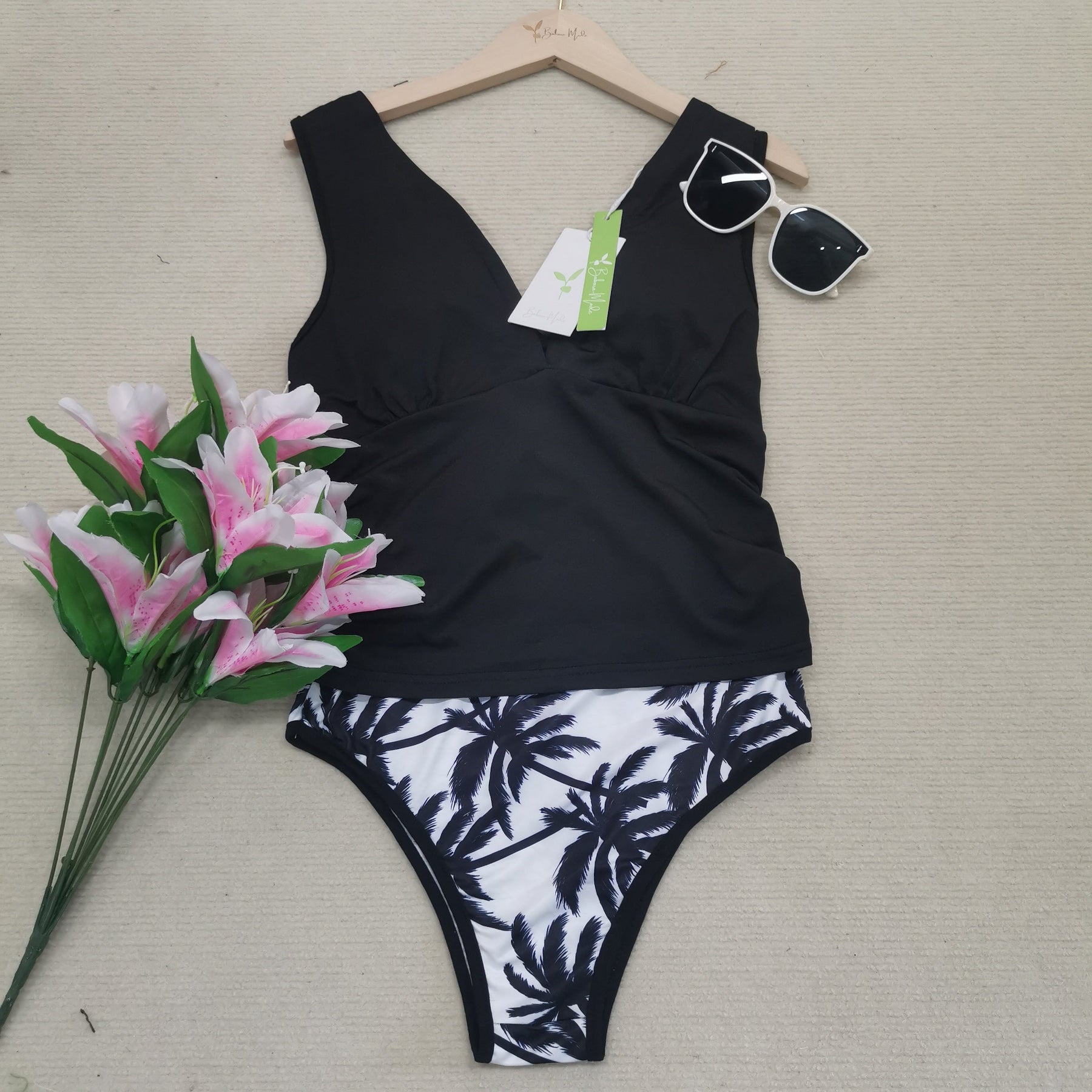 PureWear® - Cool black sleeveless swimwear