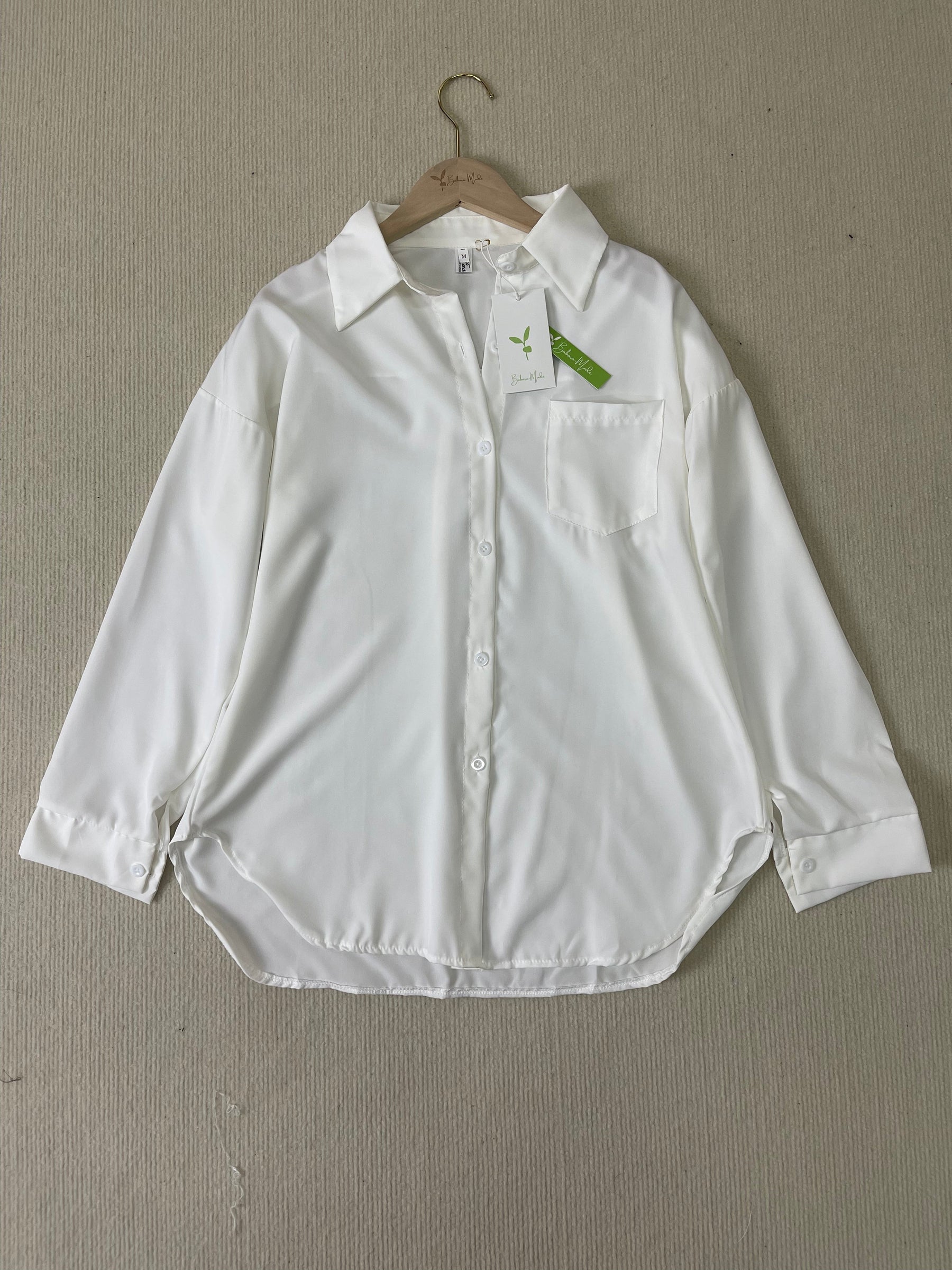 StrickSinn® - White plain shirt with collar and long sleeves