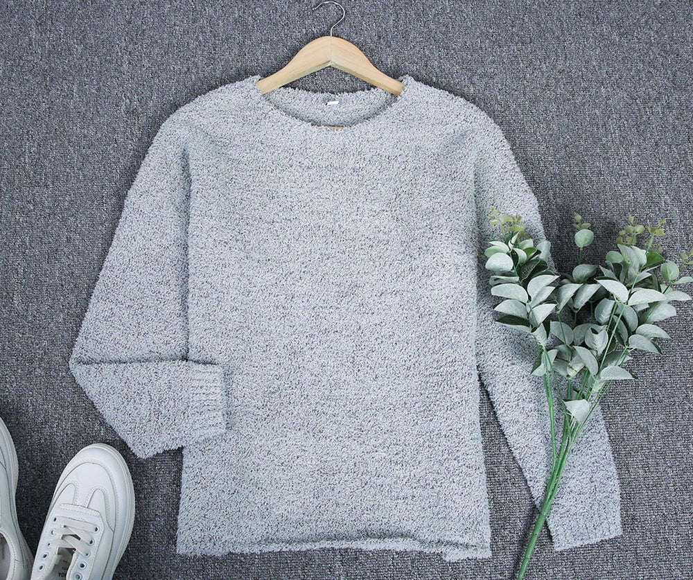 FallStil® - Comfortable plain grey sweater with round neck