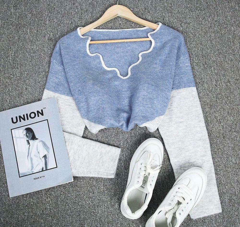 WinterStil® - Sky blue and white color block sweater