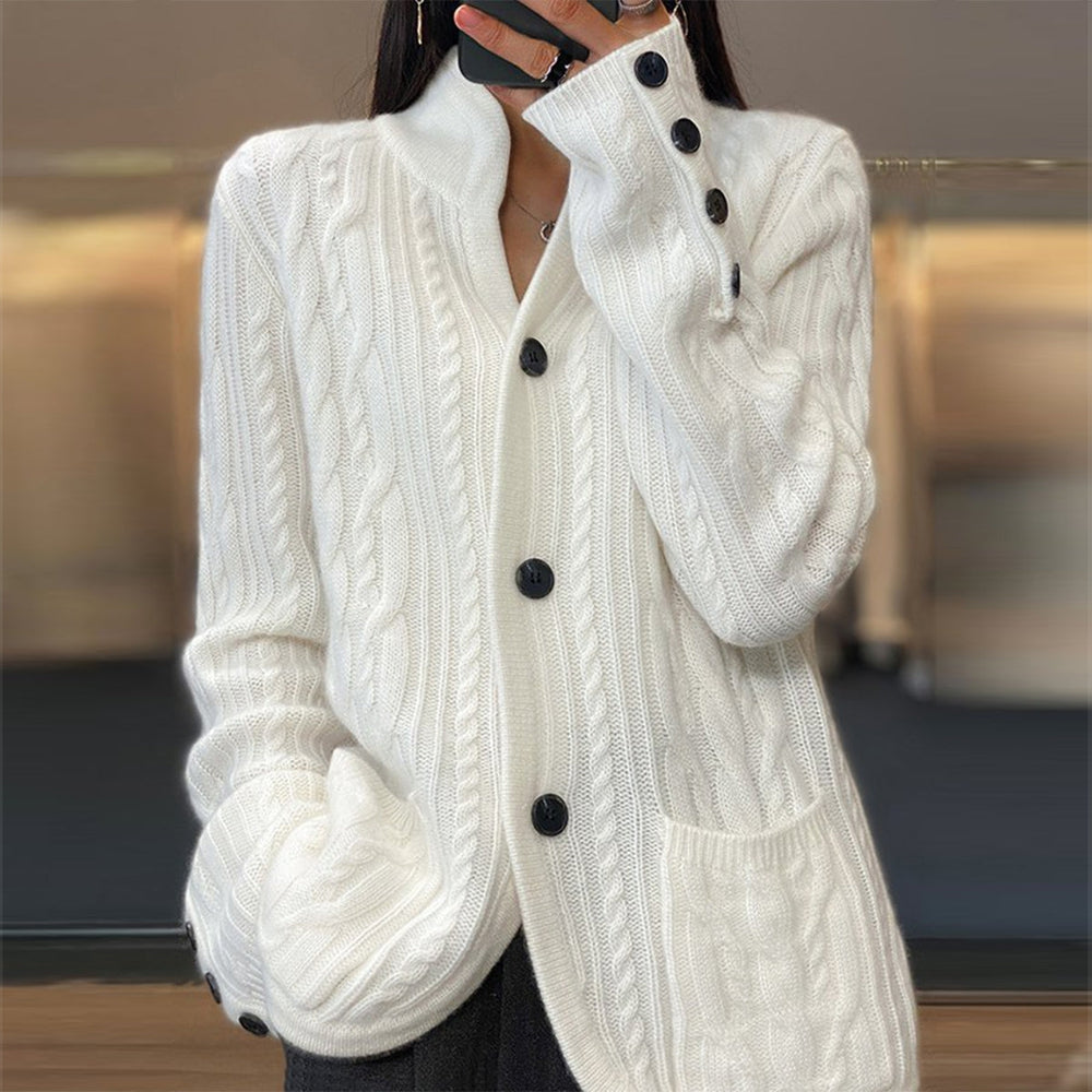 FallStil® - Simple white plain V-neck sweater