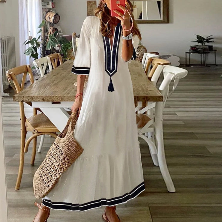 BlütenBliss® - Special white midi dress with V-neck and tassels