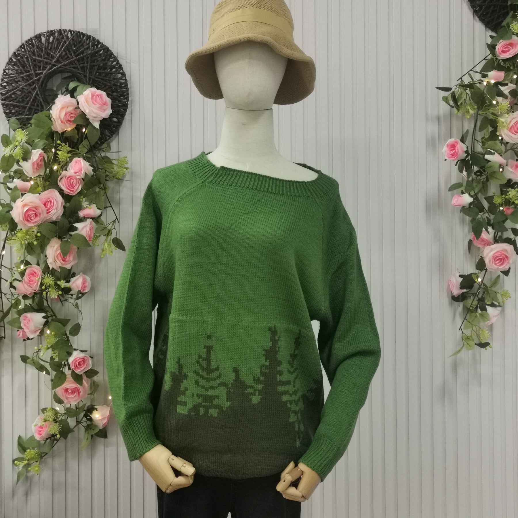 BlütenBliss® - Skyline Forest Mint Green Printed Long Sleeve Sweater