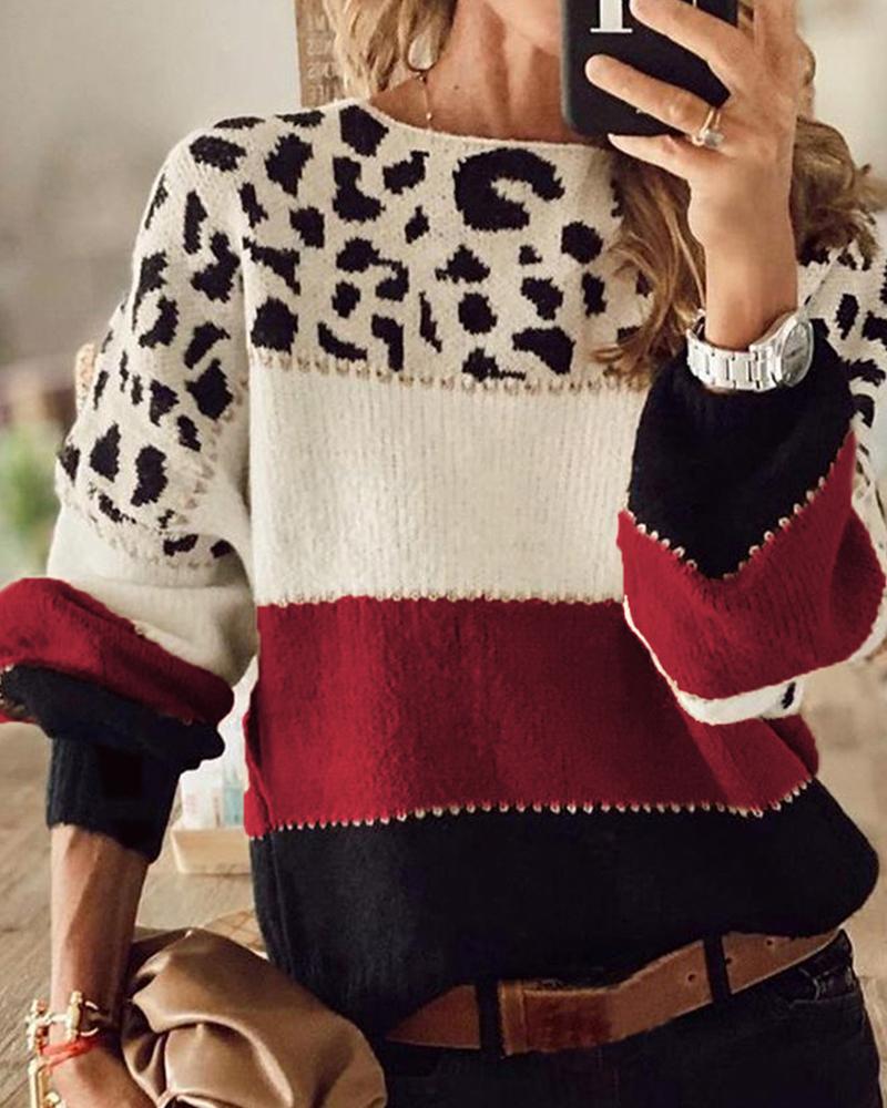 FallStil® - Contrast colored long sleeve sweater with leopard print