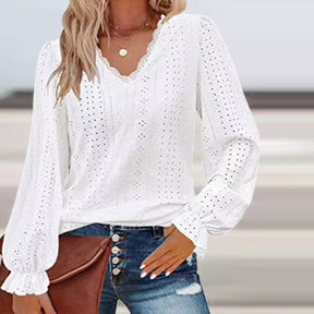 Even&amp;Vil® - White top with long balloon sleeves made of eyelet lace