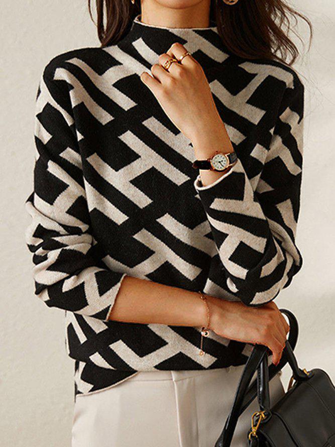 Monochrome trend coat