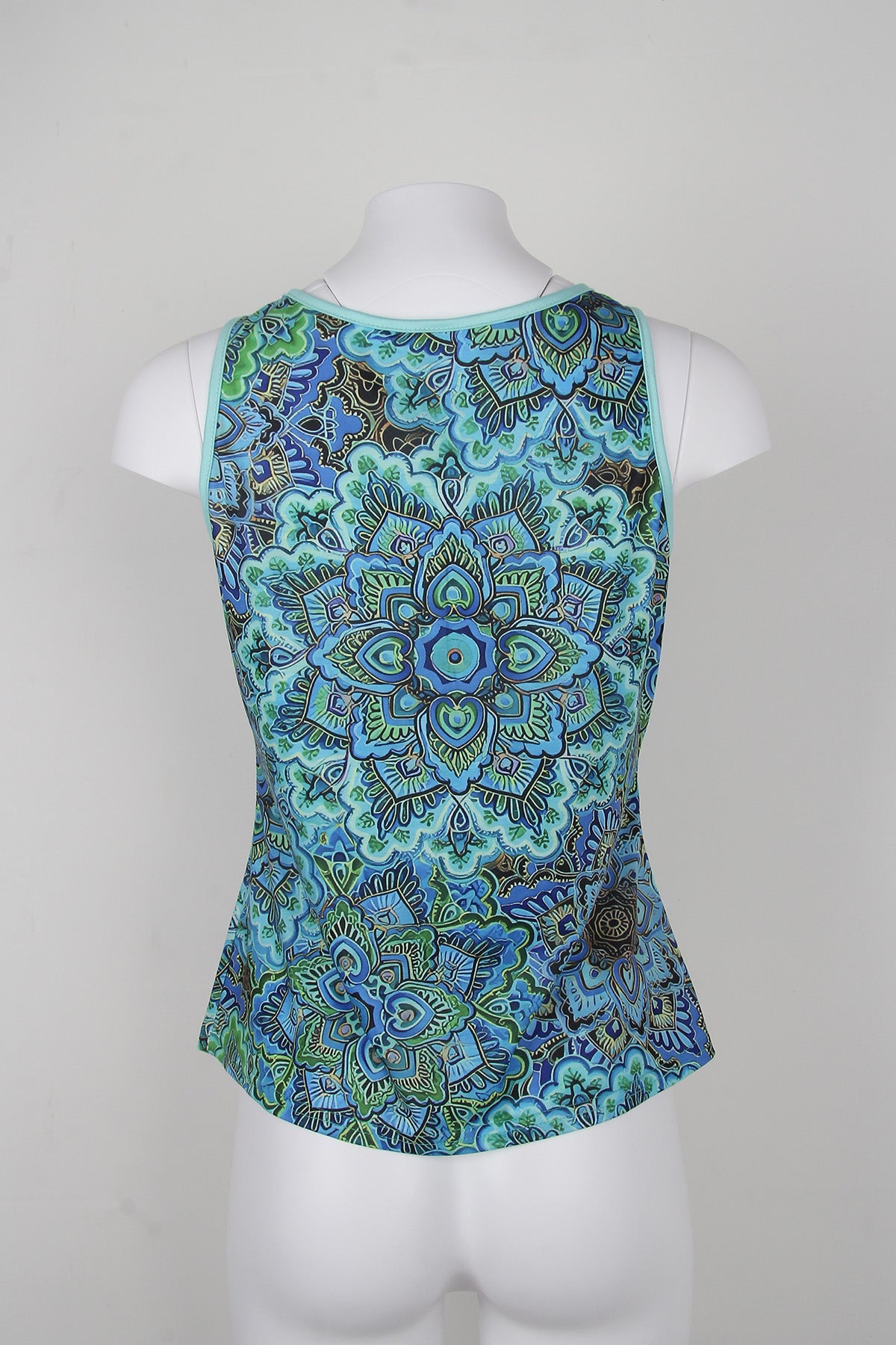 SpringStil® - Groovy sleeveless print top