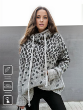 FallStil® - "Going Wild" sweater with leopard print