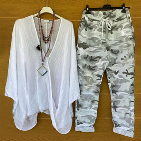 BlütenBliss® - Groovy Camouflage Pants with Drawstring and Cuffs White Tunic 2-piece Set