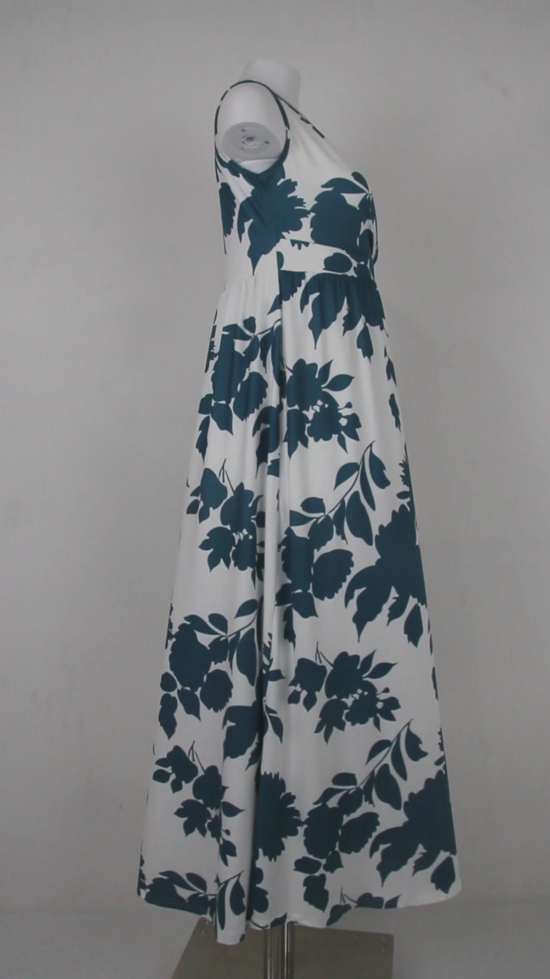 FloralElegance Maxi